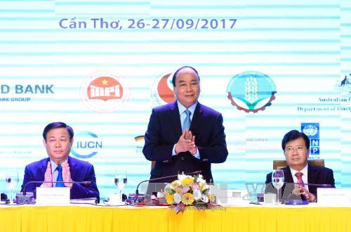 Thủ tướng: Phải đưa ra được các quyết sách mới cho sự phát triển bền vững ĐBSCL ảnh 2